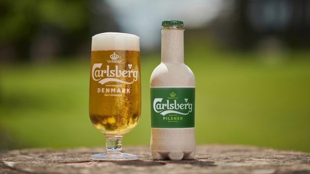 Carlsberg präsentiert recyclebare Fibre Bottle - Die Fibre Bottles von Carlsberg gehen in die nächste Projektphase: sie werden Stakeholdern präsentiert - Quelle: Carlsberg